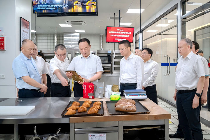 孙伟在宜昌调研时强调：阐扬政协职能作用 助力加快打造内陆鼎新盛开高地