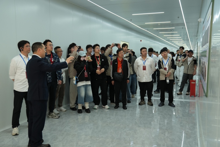 720 萧氏工厂参观.jpg 720 萧氏工厂参观.jpg
